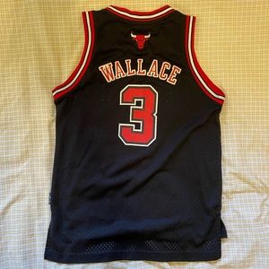 Ben Wallace #3 Chicago Bulls Basketball Jersey